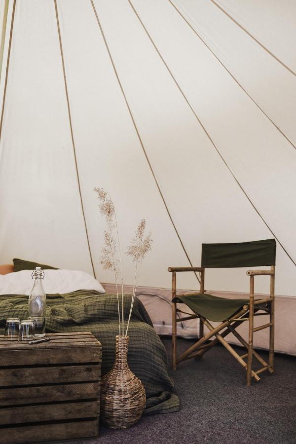 Falkeroed - Lyxig Glamping I Naturreservat Ink Frukost 그레베스타드 외부 사진